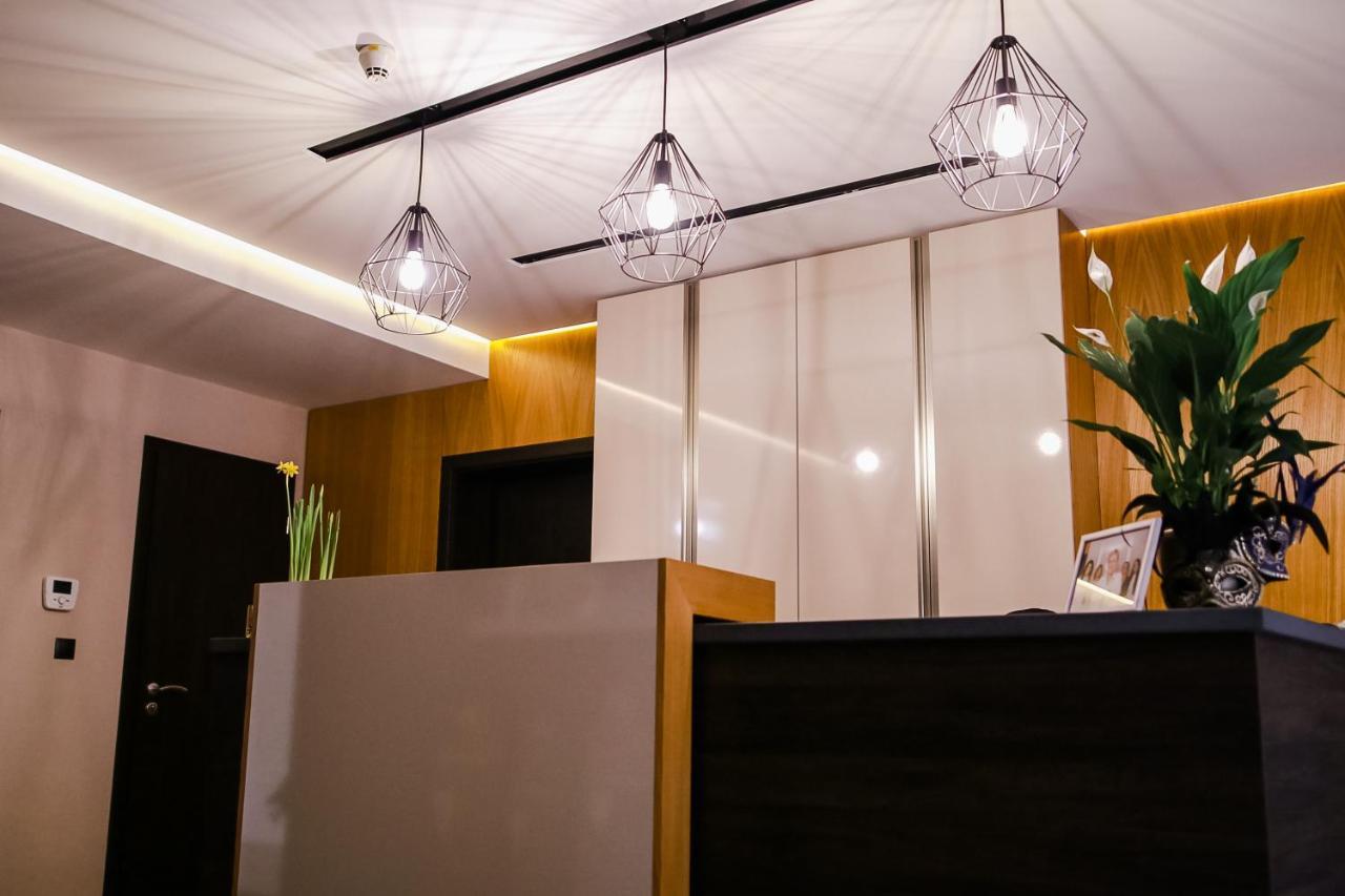 سولنوك Sohaz Panzio Es Apartmanhaz المظهر الخارجي الصورة